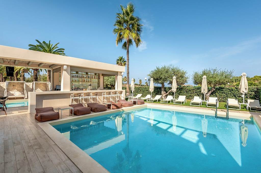 Airis Boutique Hotel & Suites