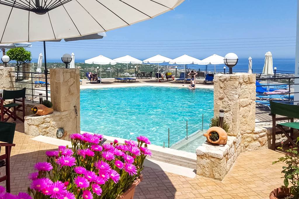 Amazones Village Suites