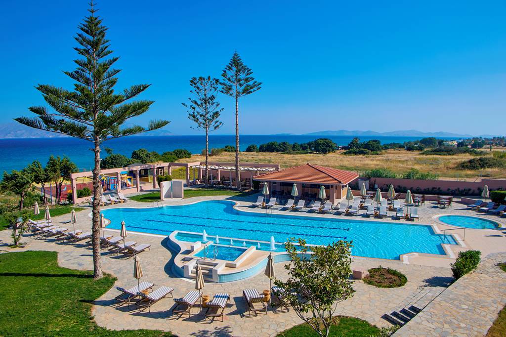 Ammos Luxury Resort