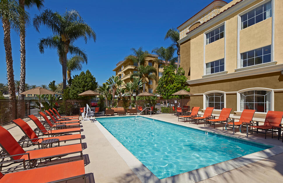 Anaheim Portofino Inn & Suites