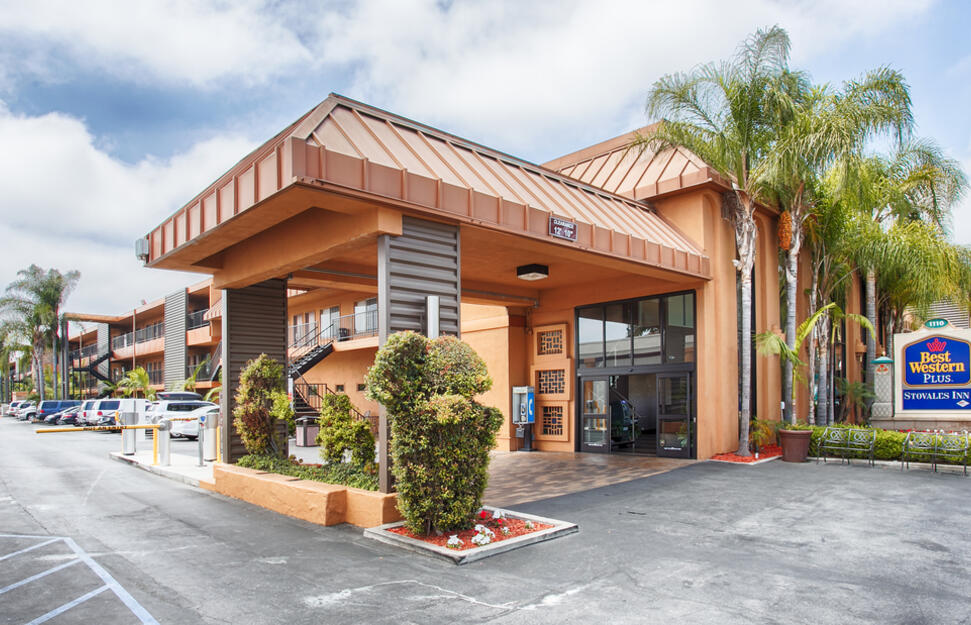 Best Western PLUS Stovall's Inn