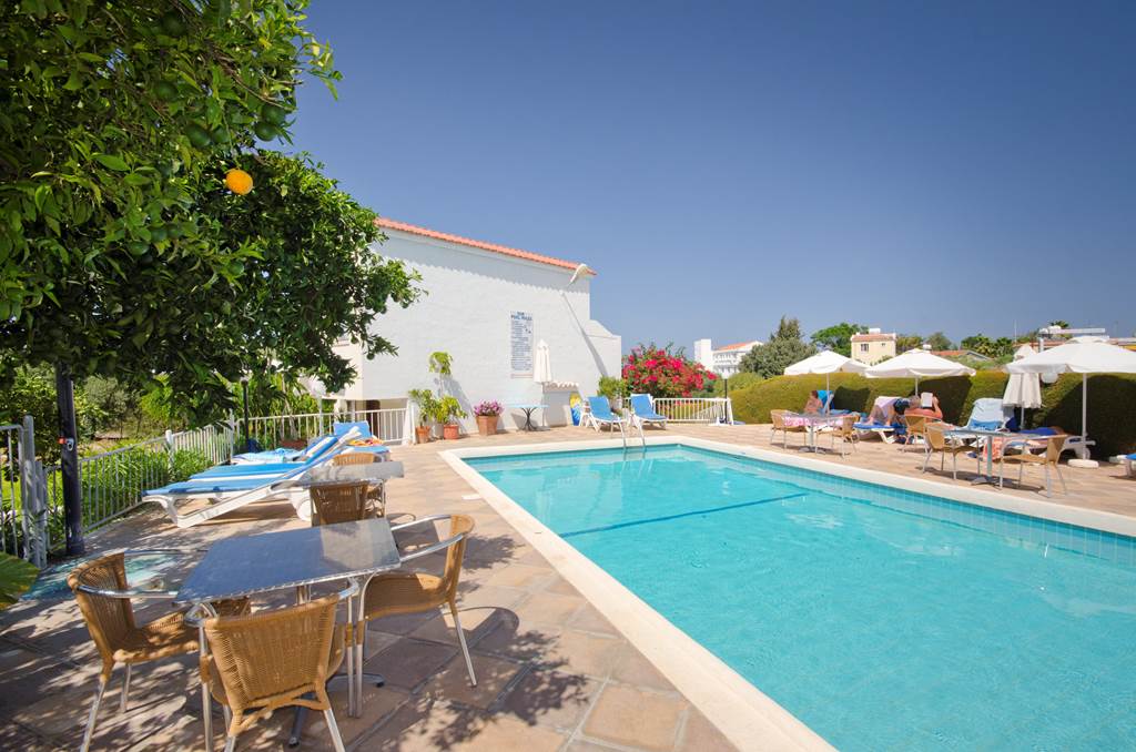 Bougainvillea Apartments