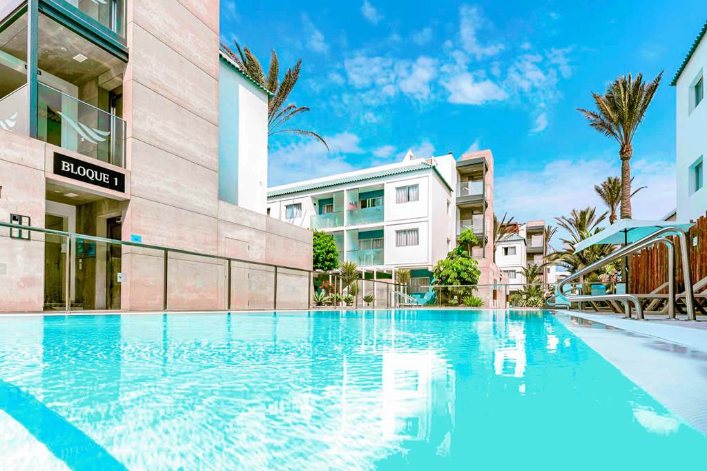 Bristol Sunset Beach