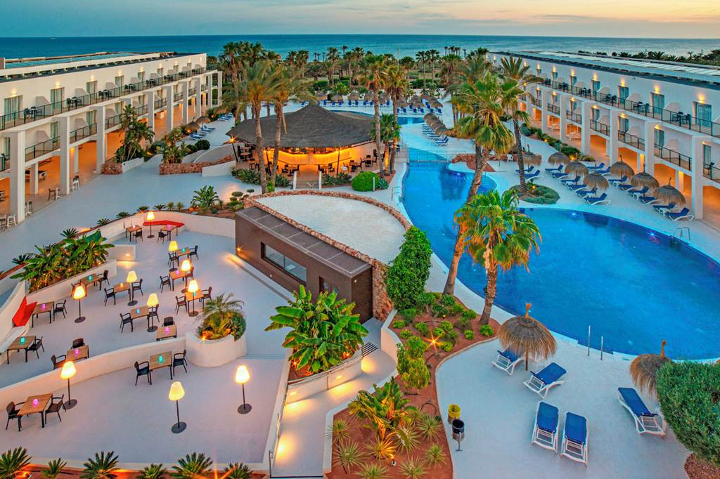 Cabogata Jardin & Spa