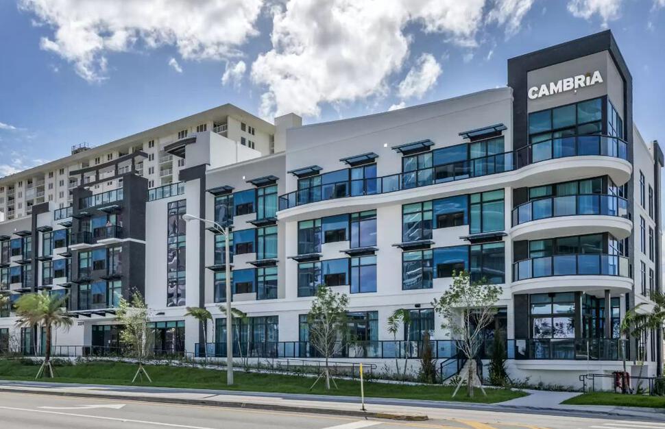 Cambria Hotel Fort Lauderdale Beach