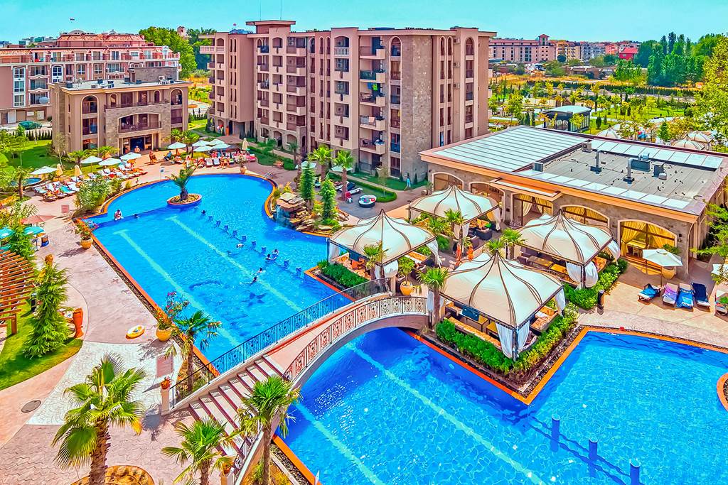 Cascadas Family Resort