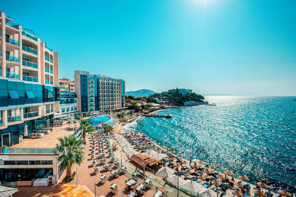 Charisma Deluxe Hotel