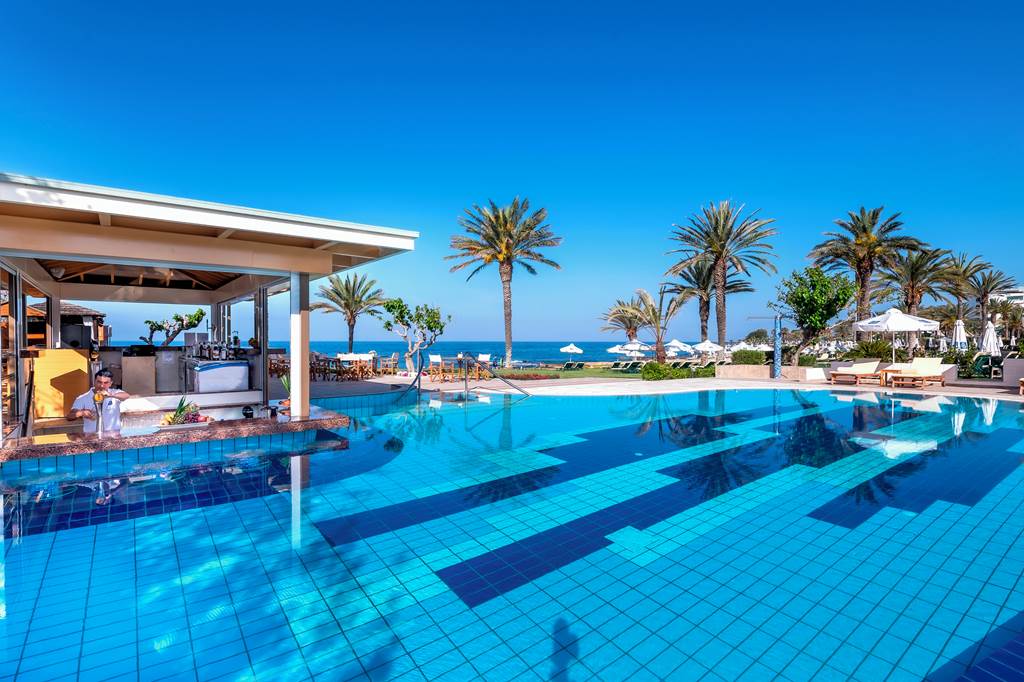 Constantinou Bros Athena Beach Hotel