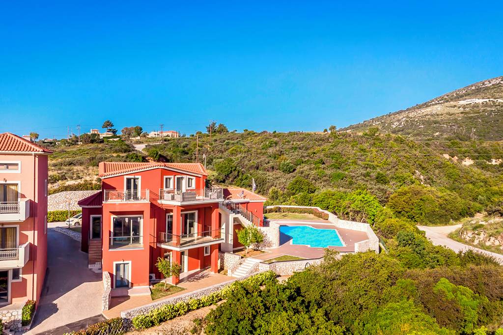 Crystal Palace Resort I