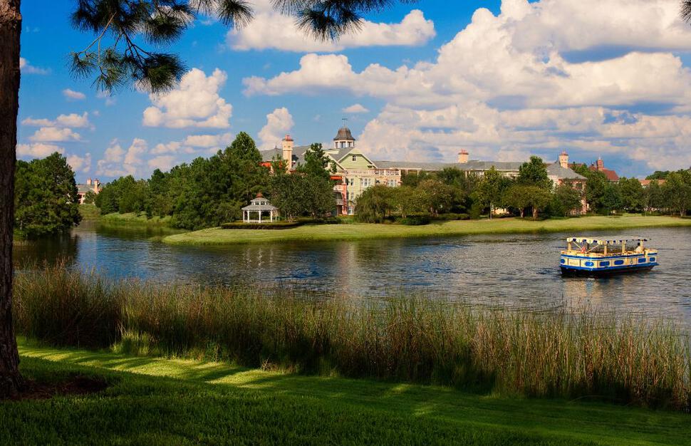 Disney's Saratoga Springs Resort & Spa