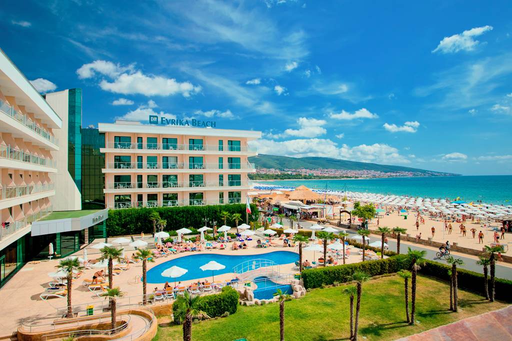 DIT Evrika Beach Club Hotel