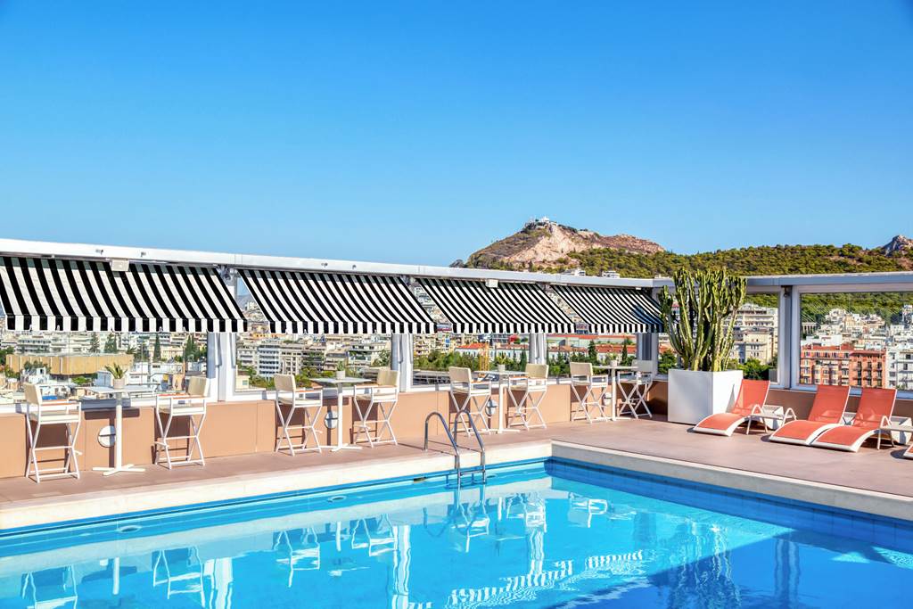 Divani Caravel Hotel