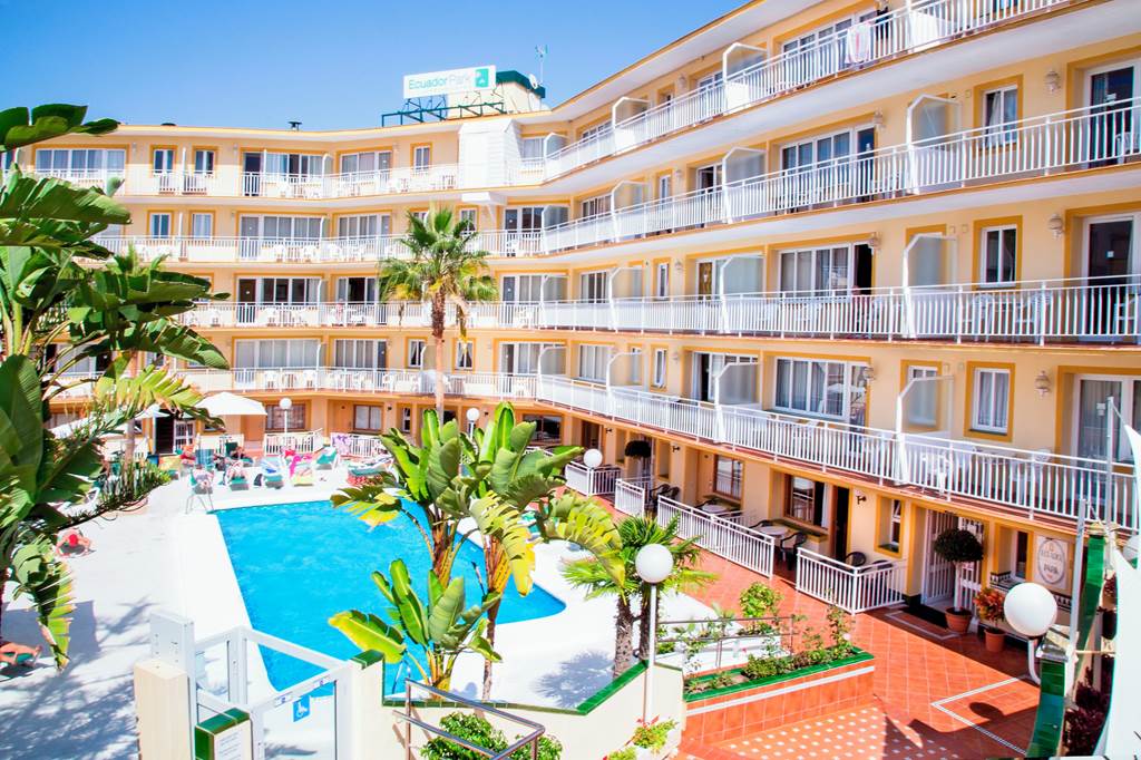 Ecuador Park Apartments