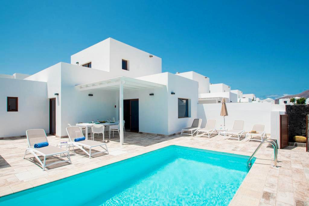 Ereza Villas La Granja - Duplex Three Bedroom Villa