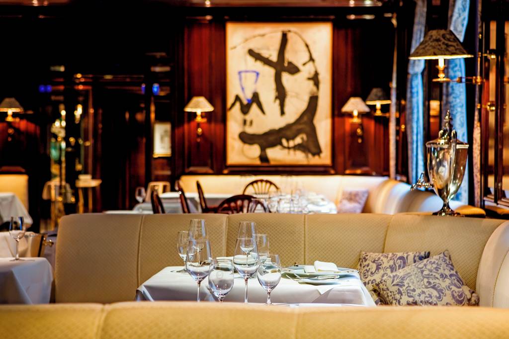 Excelsior Hotel Ernst