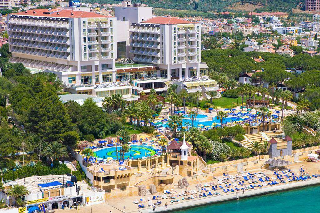 Fantasia Hotel Deluxe Kusadasi