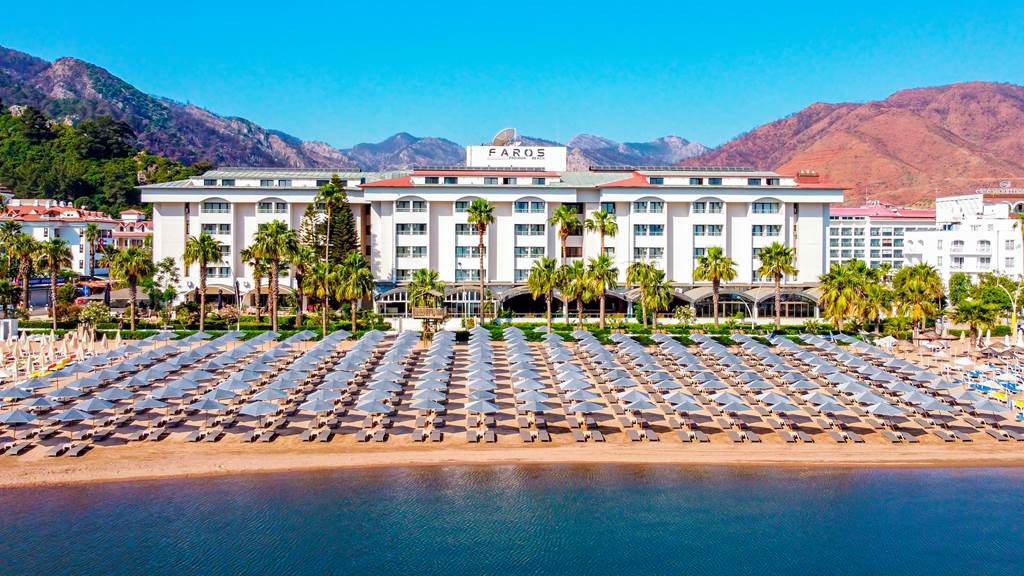 Faros Premium Beach Hotel