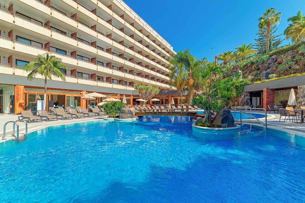 FERGUS Puerto de la Cruz