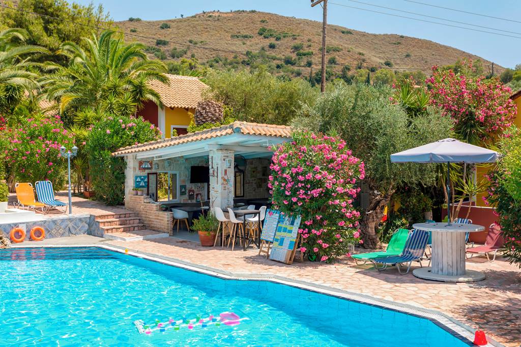 Garden of Eden Kalamaki