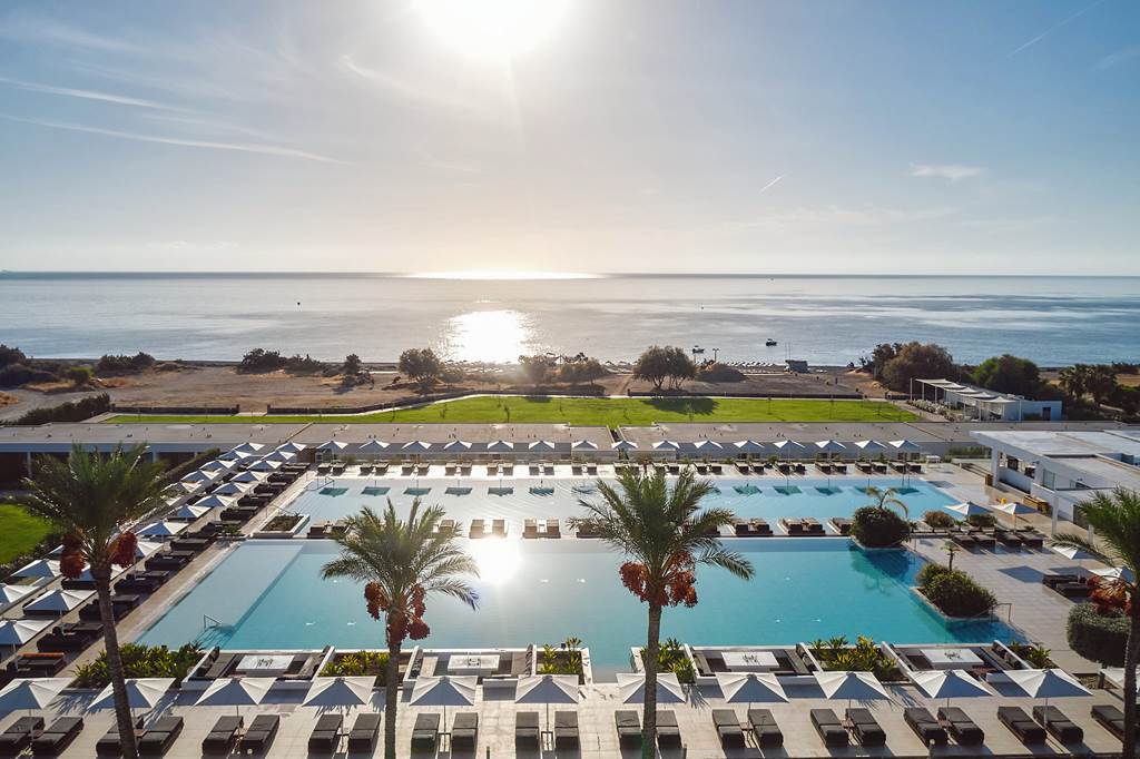 Gennadi Grand Resort