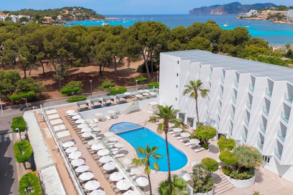 HM Isabela - Adults Only