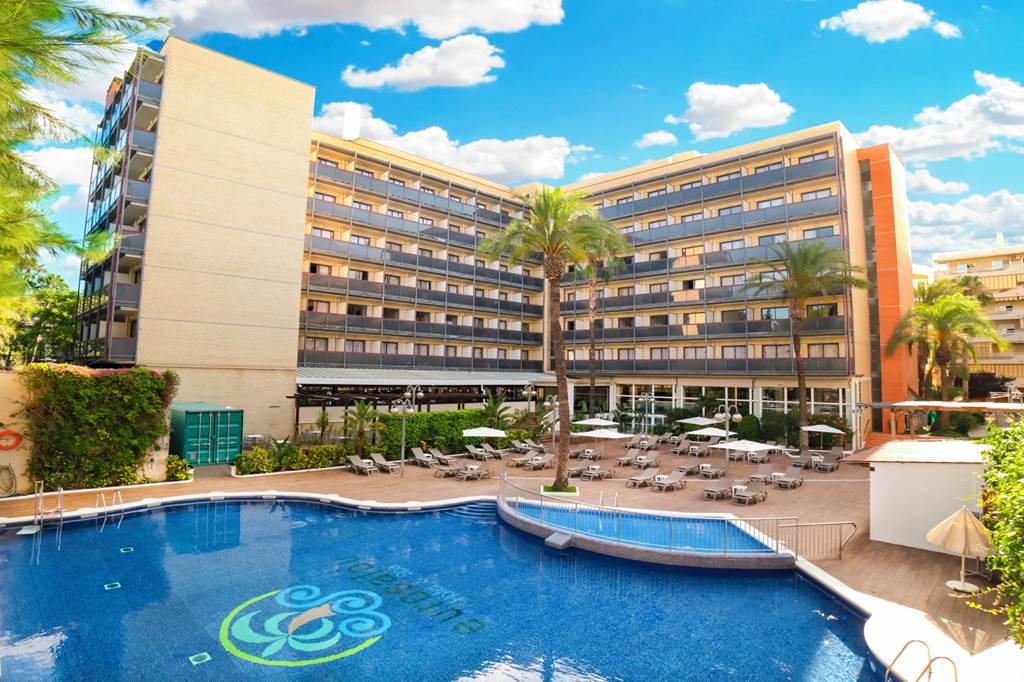 Hotel Eurosalou & PortAventura Theme Park