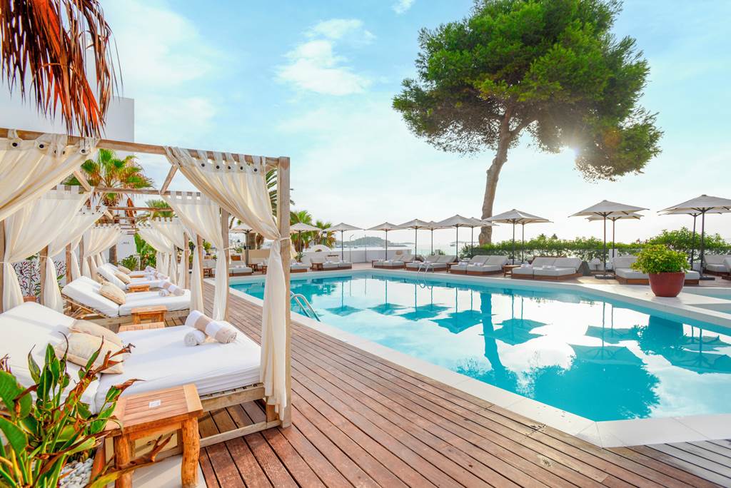 Hotel Riomar a Tribute Portfolio by Marriott