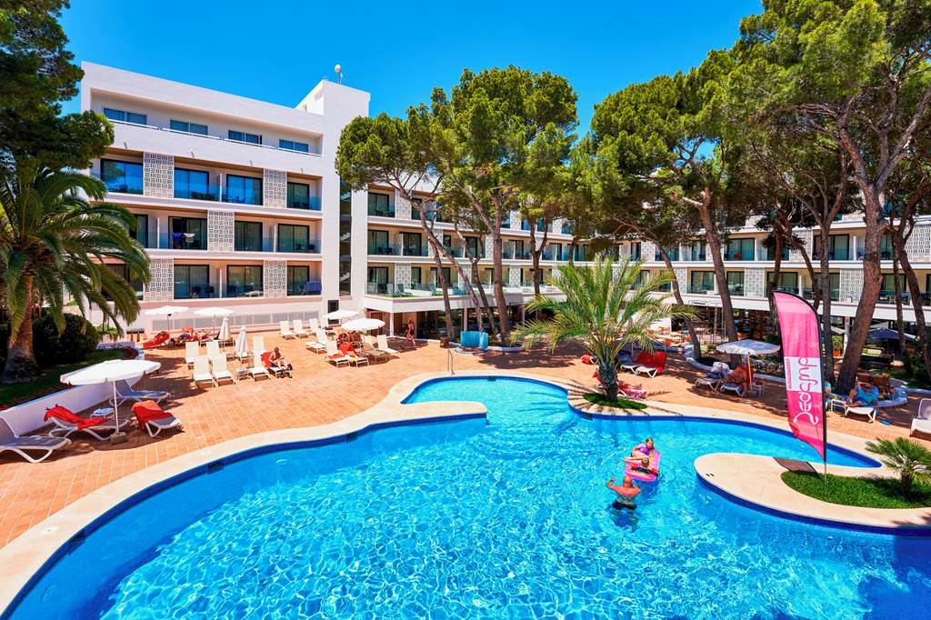 Hotel & Spa S'Entrador Playa