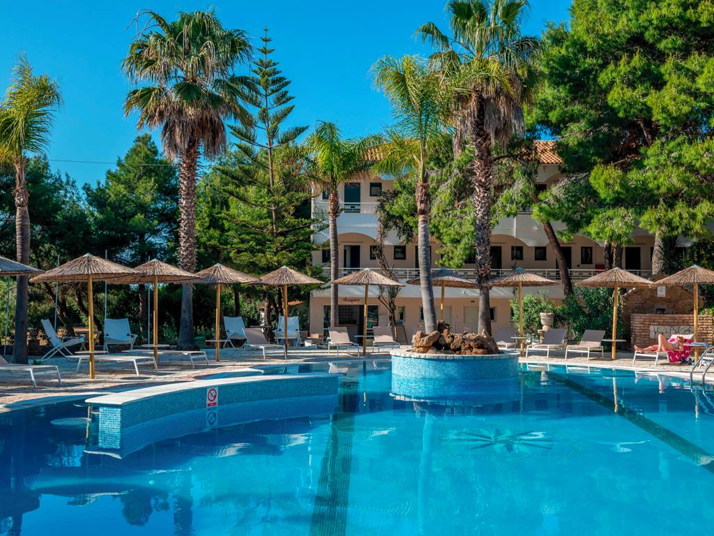 Hotel Vasilikos Beach