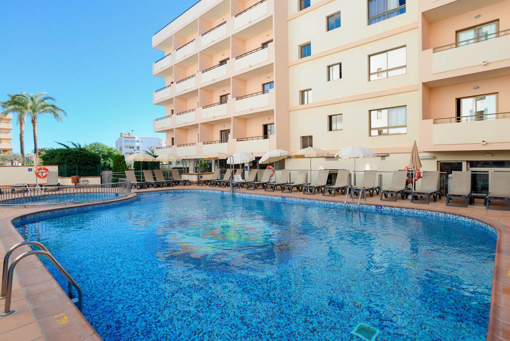 Invisa Hotel La Cala