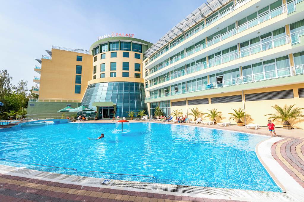 Ivana Palace