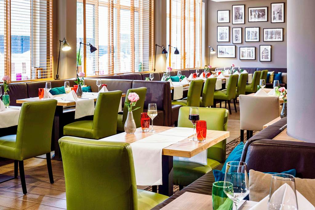 Lindner Hotel Cologne City Plaza part of JdV by Hyatt