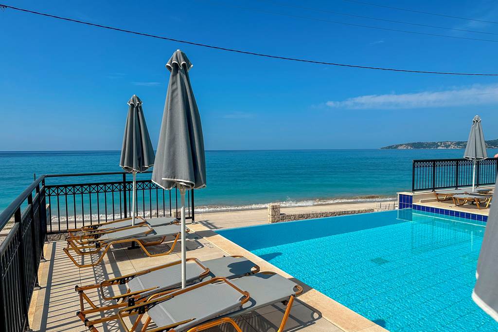 Lourdas Beach Apartments