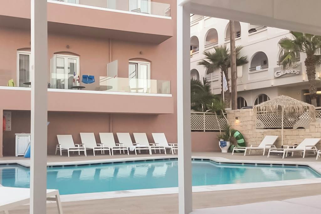 Mari Kristin Beach Hotel