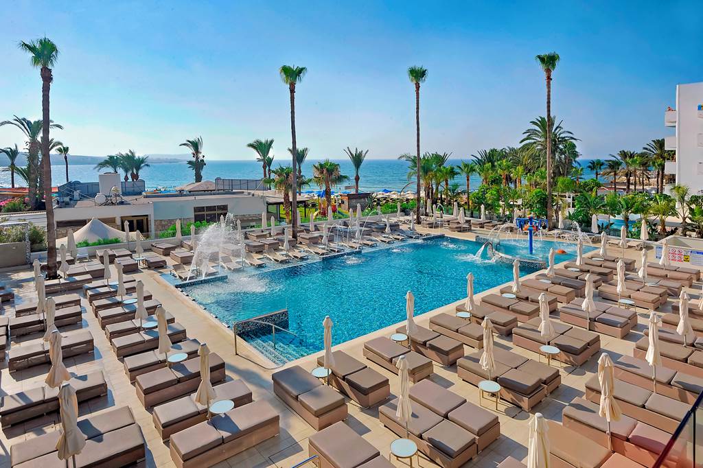 Nelia Beach Hotel & Spa