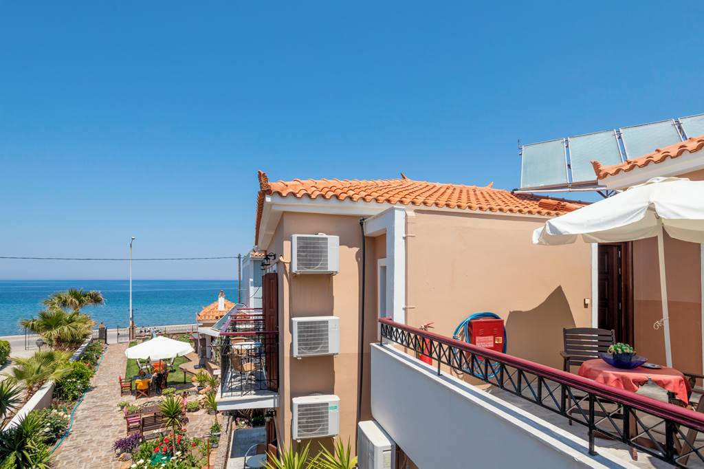 Nikis Seafront Studios