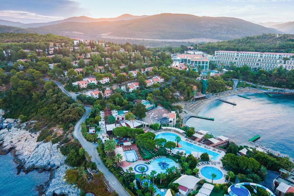 Pine Bay Holiday Resort