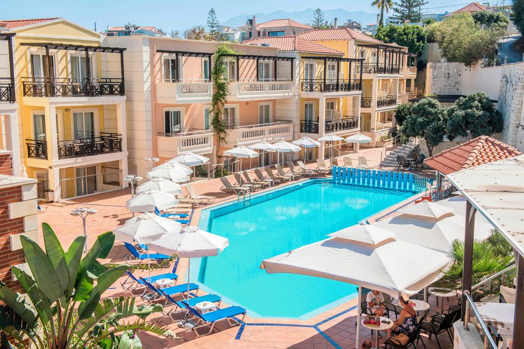 Porto Kalamaki Hotel