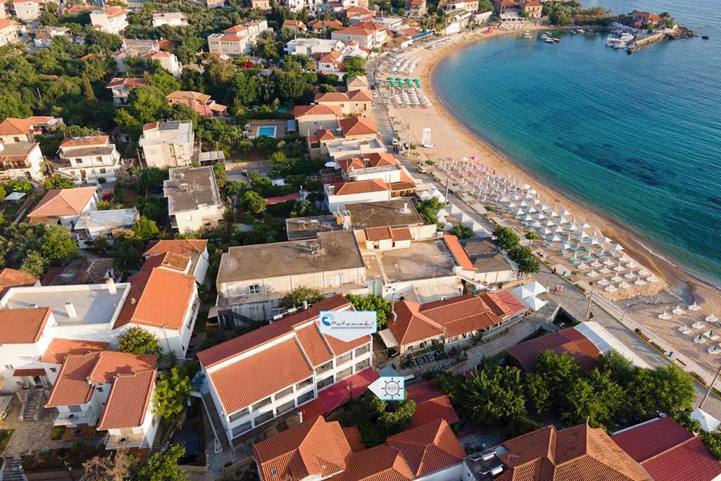 Potamaki Studios & Apartments