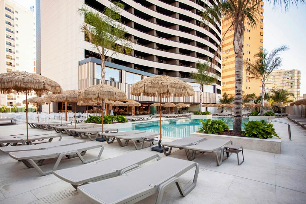 Primavera Park Hotel & Apartments