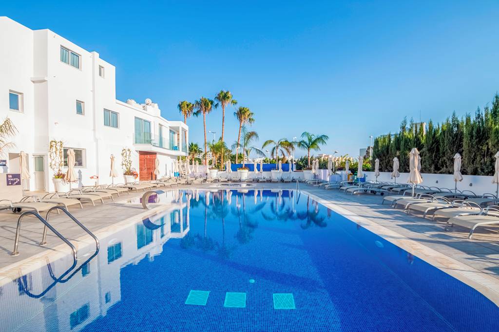 Protaras Plaza Hotel