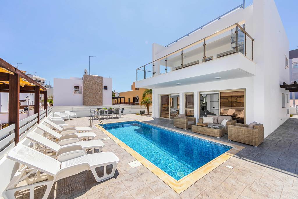 Protaras Sunrise Beach Villa