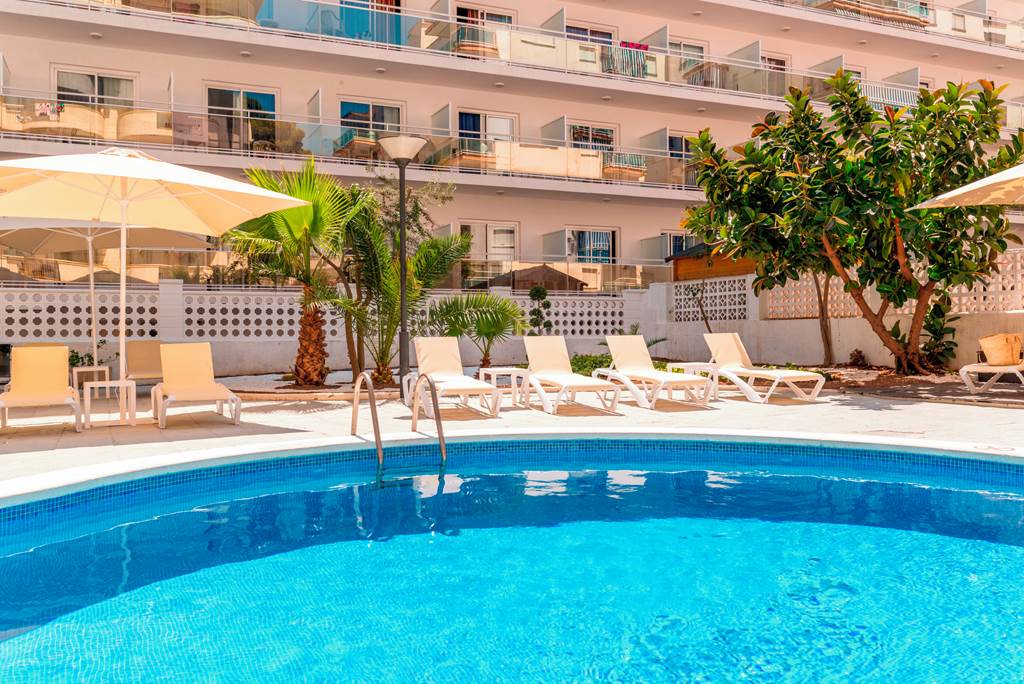 Rentalmar Salou Beach