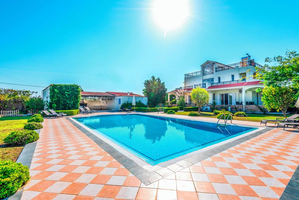 Royal Classico Villa