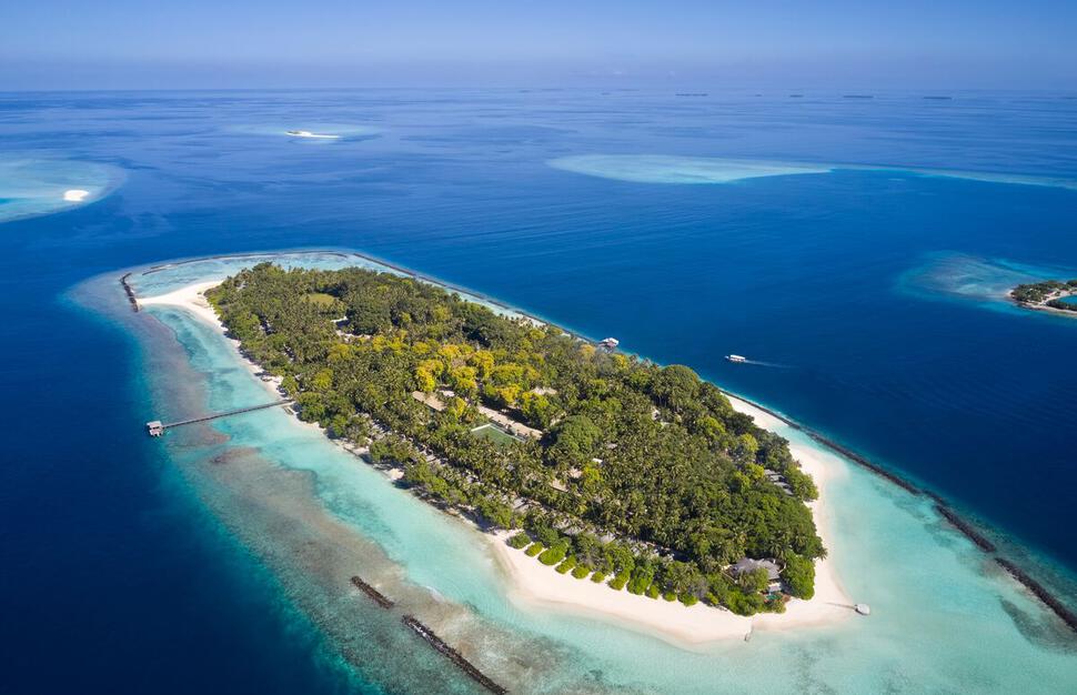 Royal Island Resort & Spa