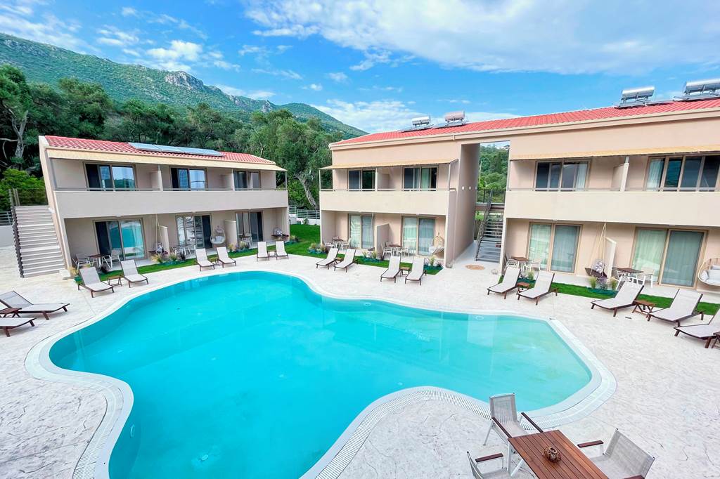 Scarabeo Hotel & Villas Parga