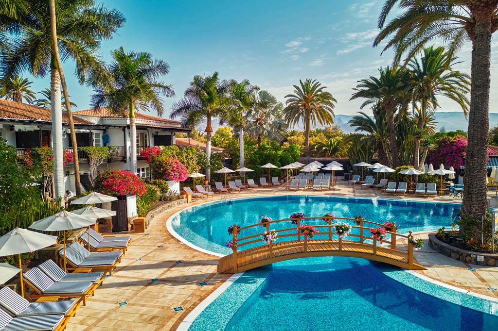 Seaside Grand Hotel Residencia