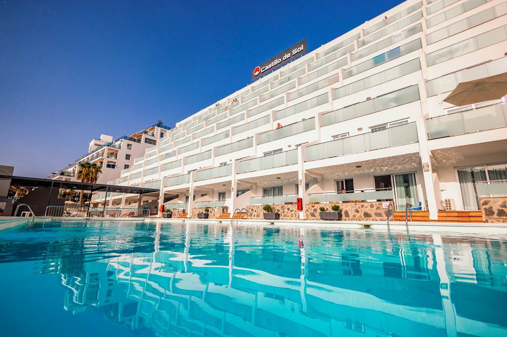 Servatur Castillo De Sol