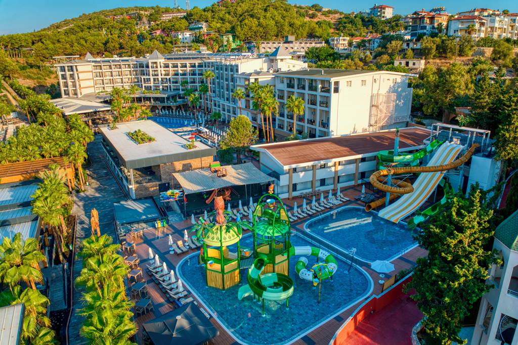 Seven Seas Palmeras Bay Hotel