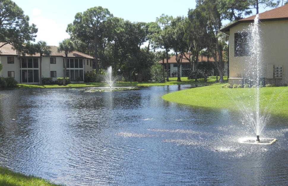 Shorewalk Vacation Villas